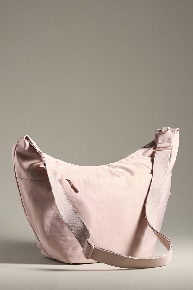 BÉIS The Crescent Catchall Sling Bag #1