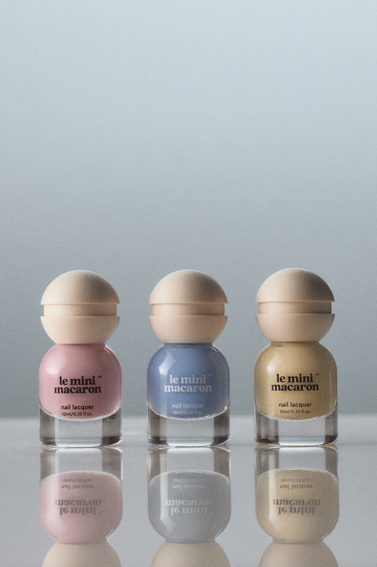 Le Mini Macaron Sweet Nail Lacquer