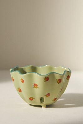 Cesta para Bayas de Gres Pintada a Mano con Calcomanías Georgie