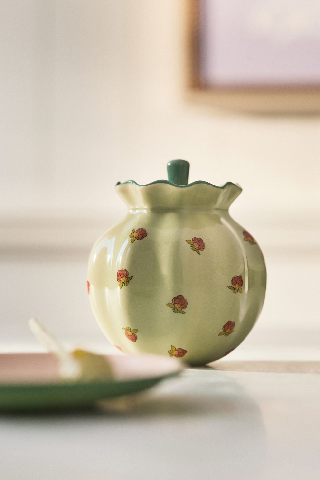 Georgie Handpainted Decaled Stoneware Honey Pot - Matcha, Standard, One Size