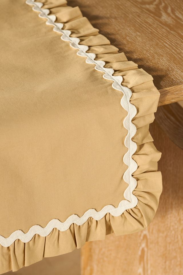 Ruby Rickrack Pleated Table Runner #1