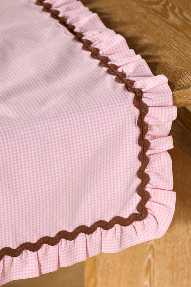 Chemin de table plissé Ruby Ric Rac #1