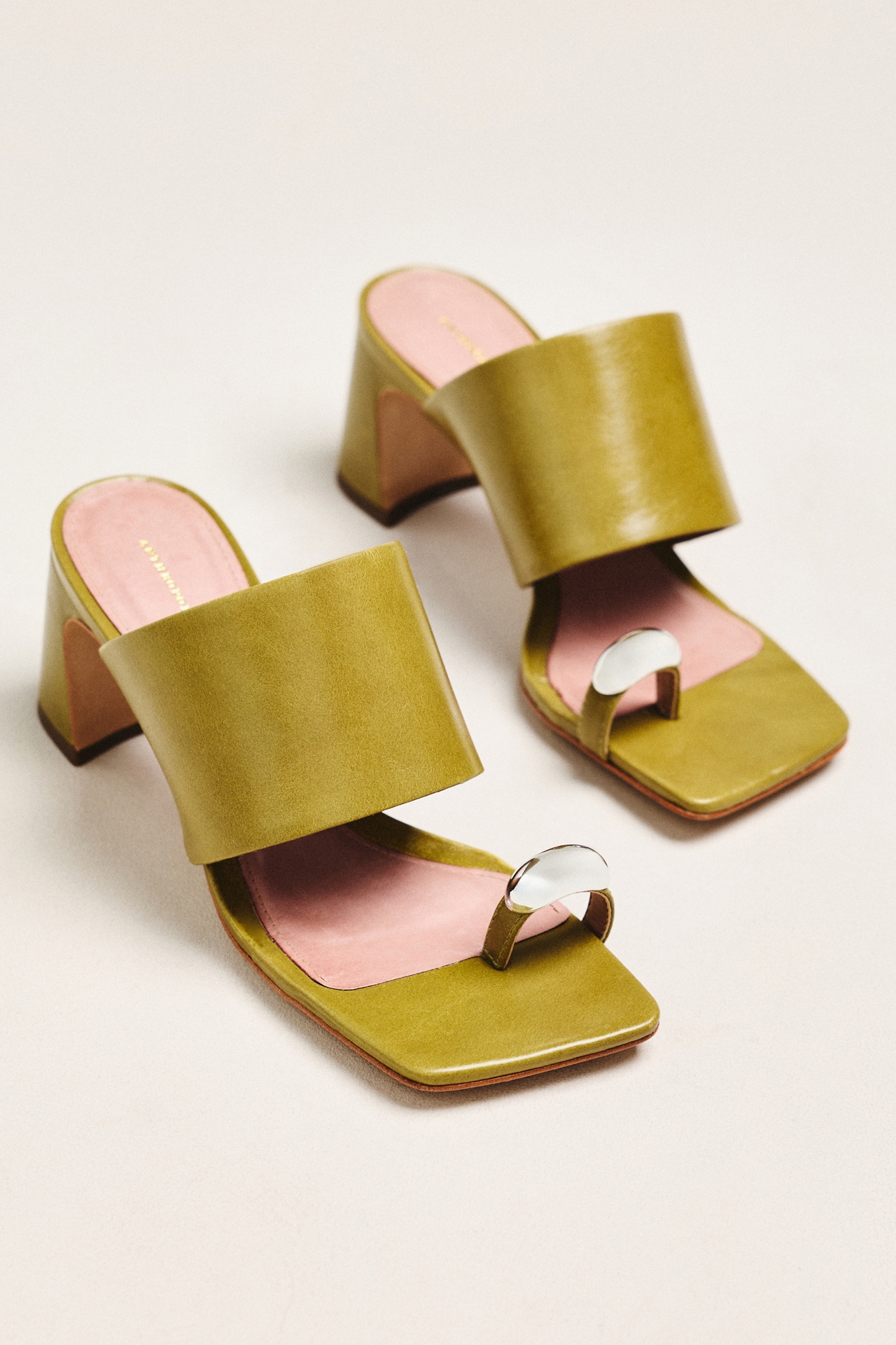 By Anthropologie Toe-Ring Block-Heel Mules