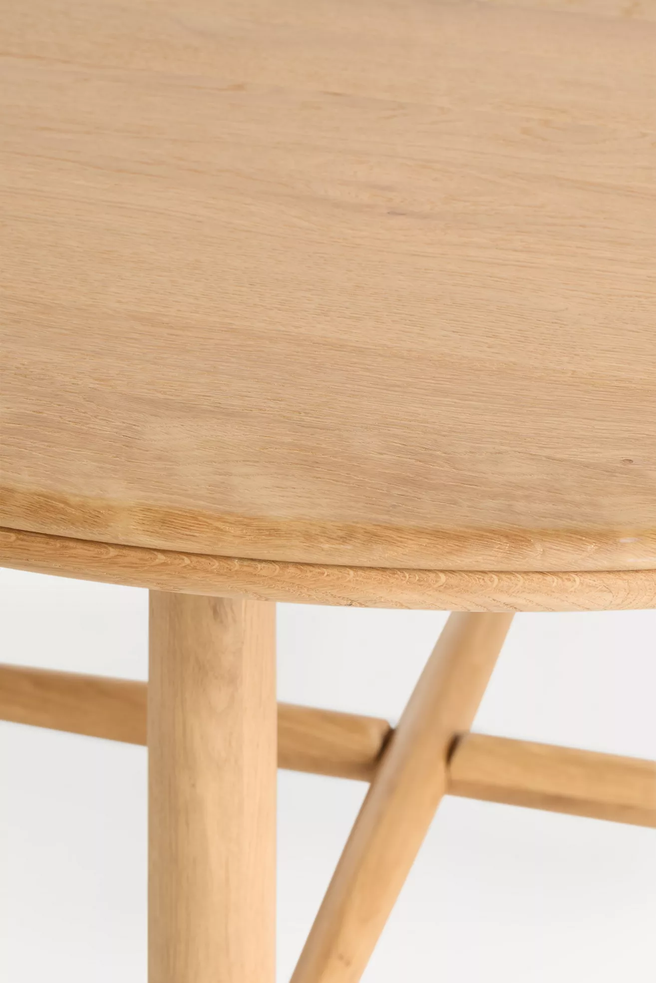 Roma Round 60"  Oak Wood Dining Table - thumbnail 3