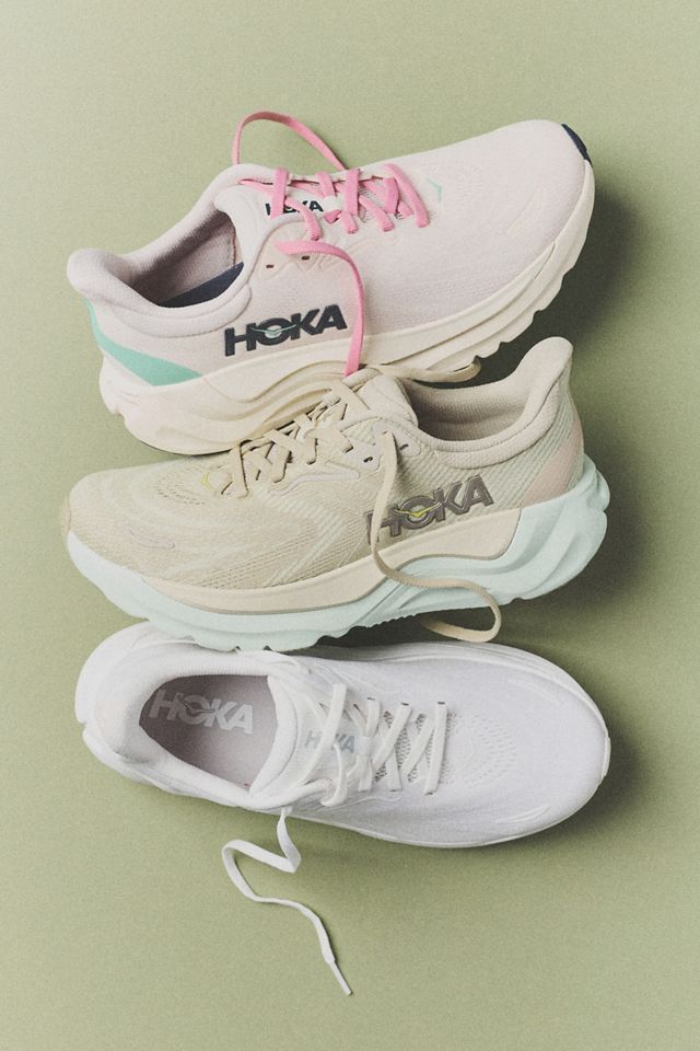 HOKA® Arahi 8 Sneakers #3