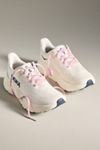 HOKA® Arahi 8 Sneakers