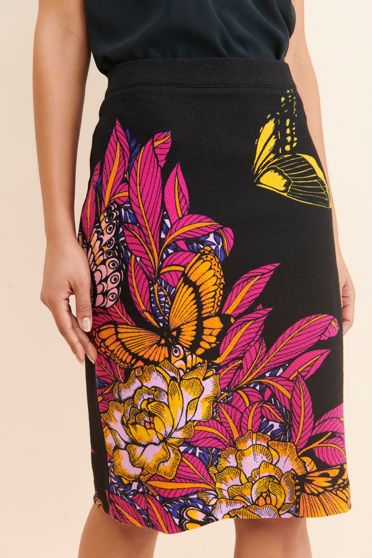 Printed Slim Knit Skirt