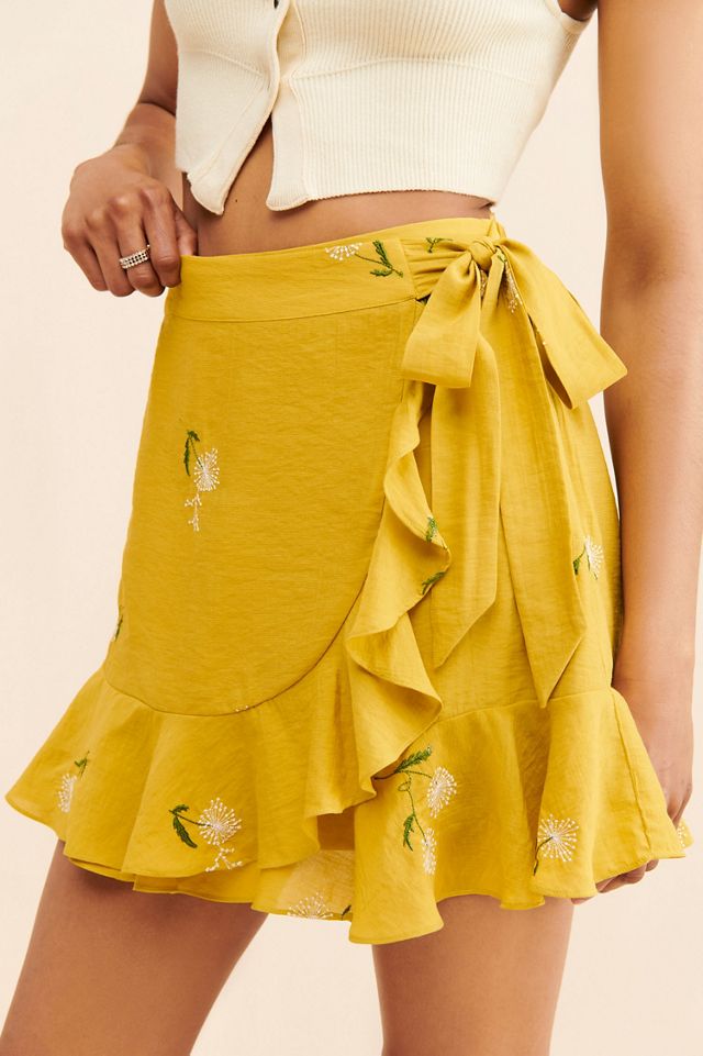 g.p.d. Floral Embroidered Mini Skirt #2