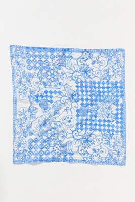 Vismaya Tile Print Scarf In Blue