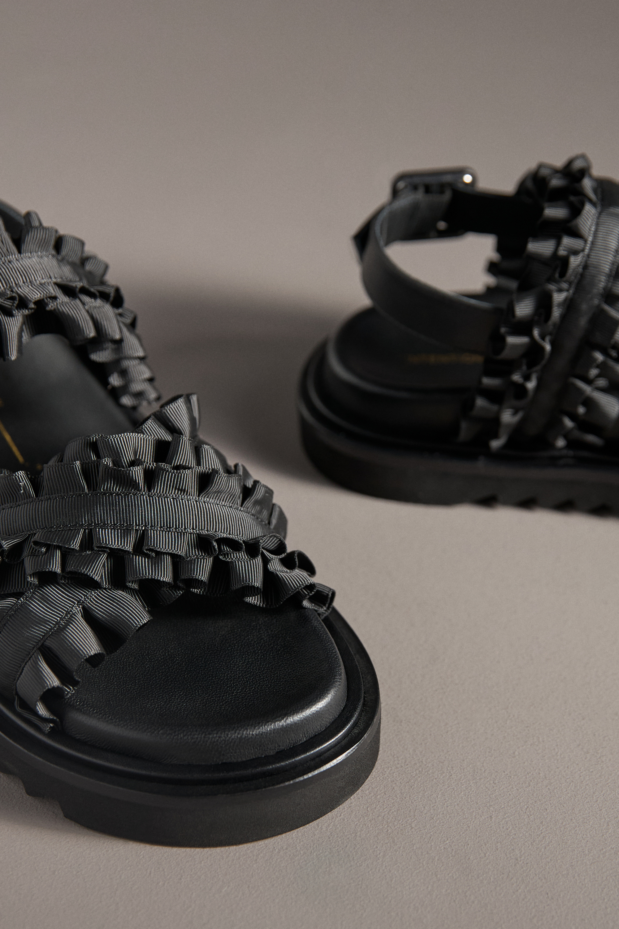 Bestfriend Ribbon Slide Sandals — Image 3