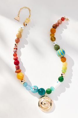 Beaded Icon Charm Necklace par - By Anthropologie - Modalova