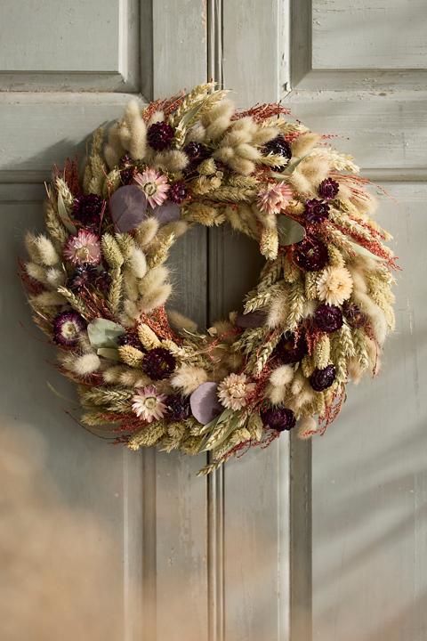 Dutch Field Mix Dried Wreath, Pink