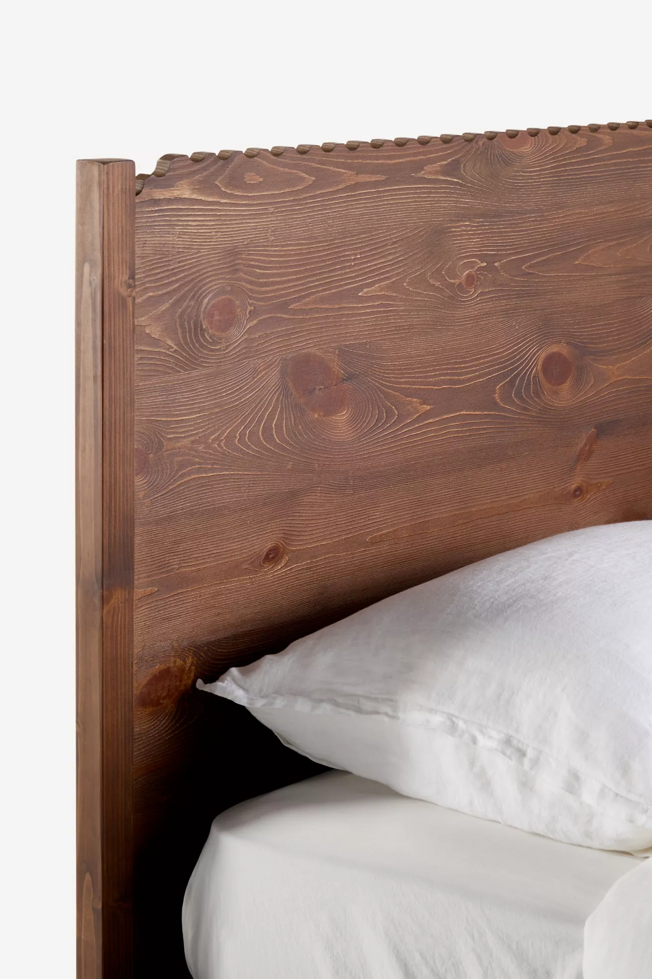 Aria Classic Oak Wood Bed - thumbnail 6