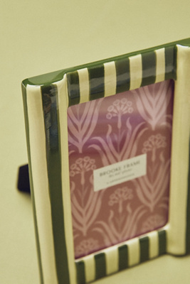 Brooke Striped Picture Frame - Thumbnail 3