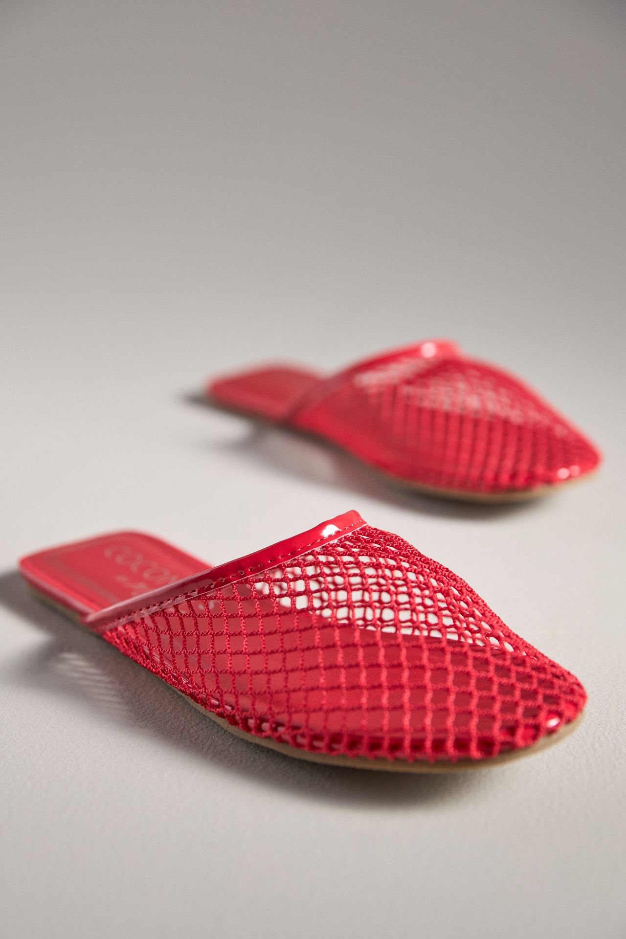 Coconuts by Matisse Brooklyn Mesh Mule Slides