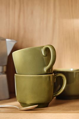 Reeves Portuguese Stoneware Mugs, Set of 4