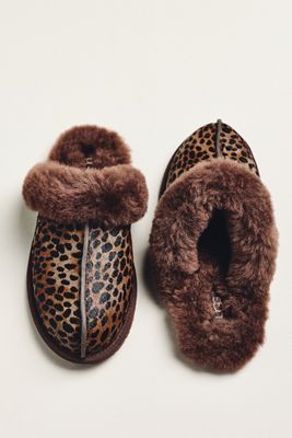 UGG Scuffette Caspian Slippers