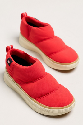 Sorel Out N About Iv Mini Puffy Boots In Red