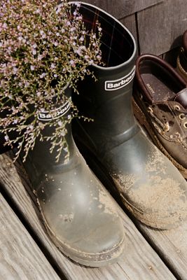 Barbour Banbury Mid Wellington Rain Boots