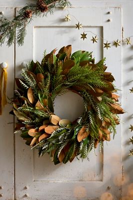 Fresh Magnolia + Grevillea Wreath