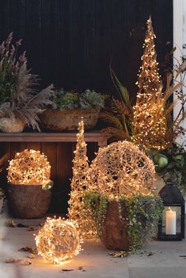 Terrain Stargazer Nature Effects Illuminated Vine Sphere