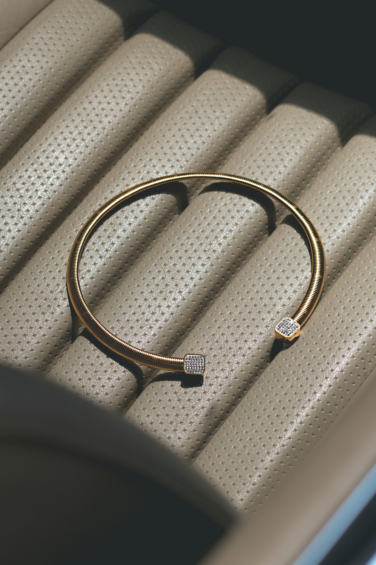 Pavé-Tip Collar Necklace