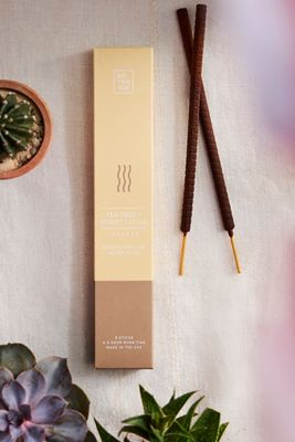 Outdoor Incense Sticks, Tea Tree + Desert Cactus