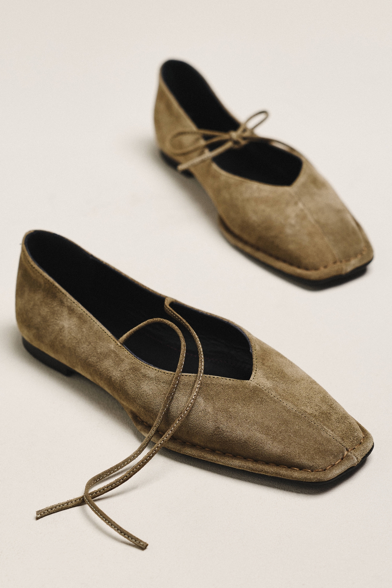 ALOHAS Sway Suede Ballet Flats