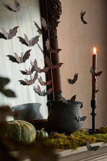 Iron Bat Wall Decor, Set of 18