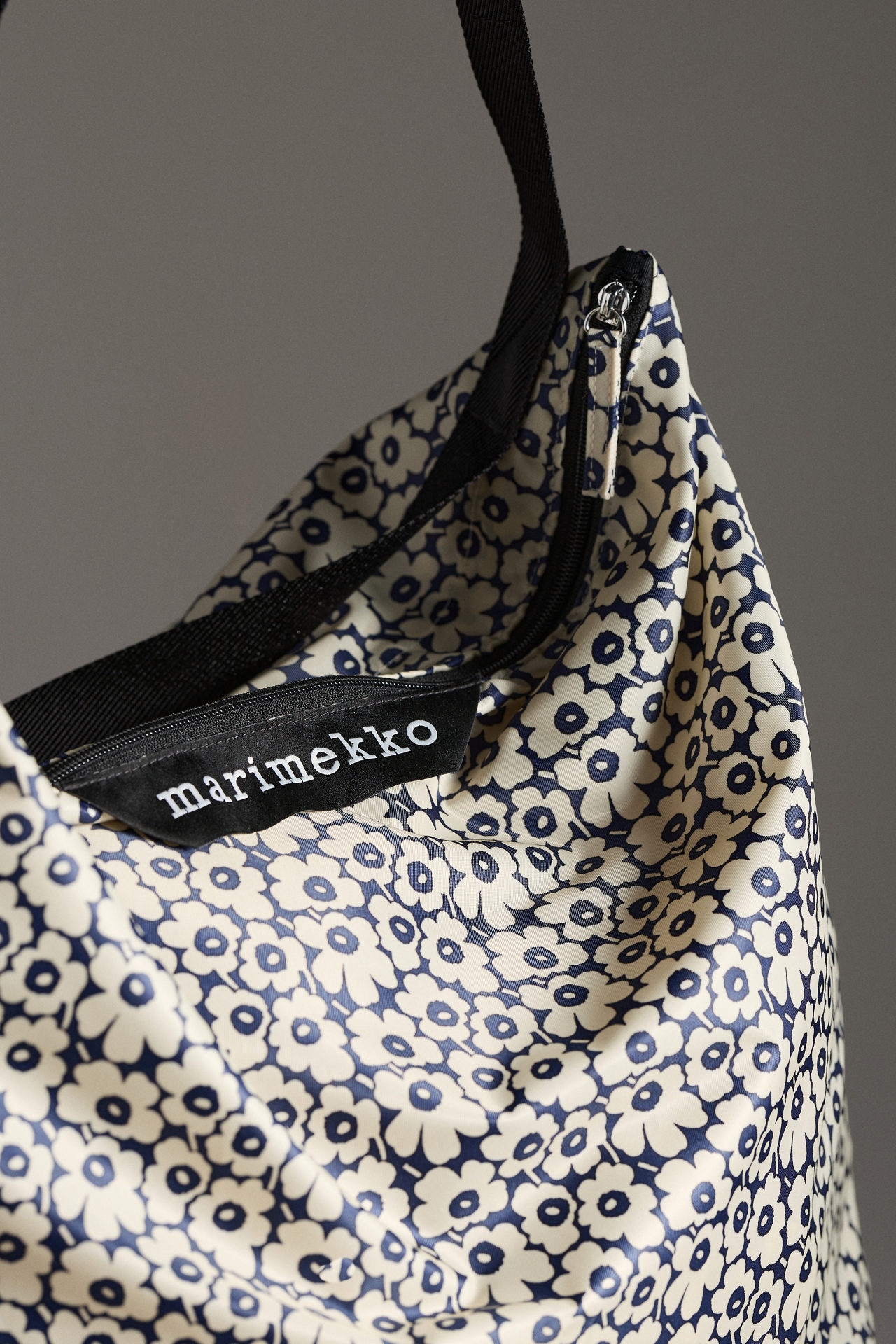 Marimekko Unikko Neat Crossbody Tote