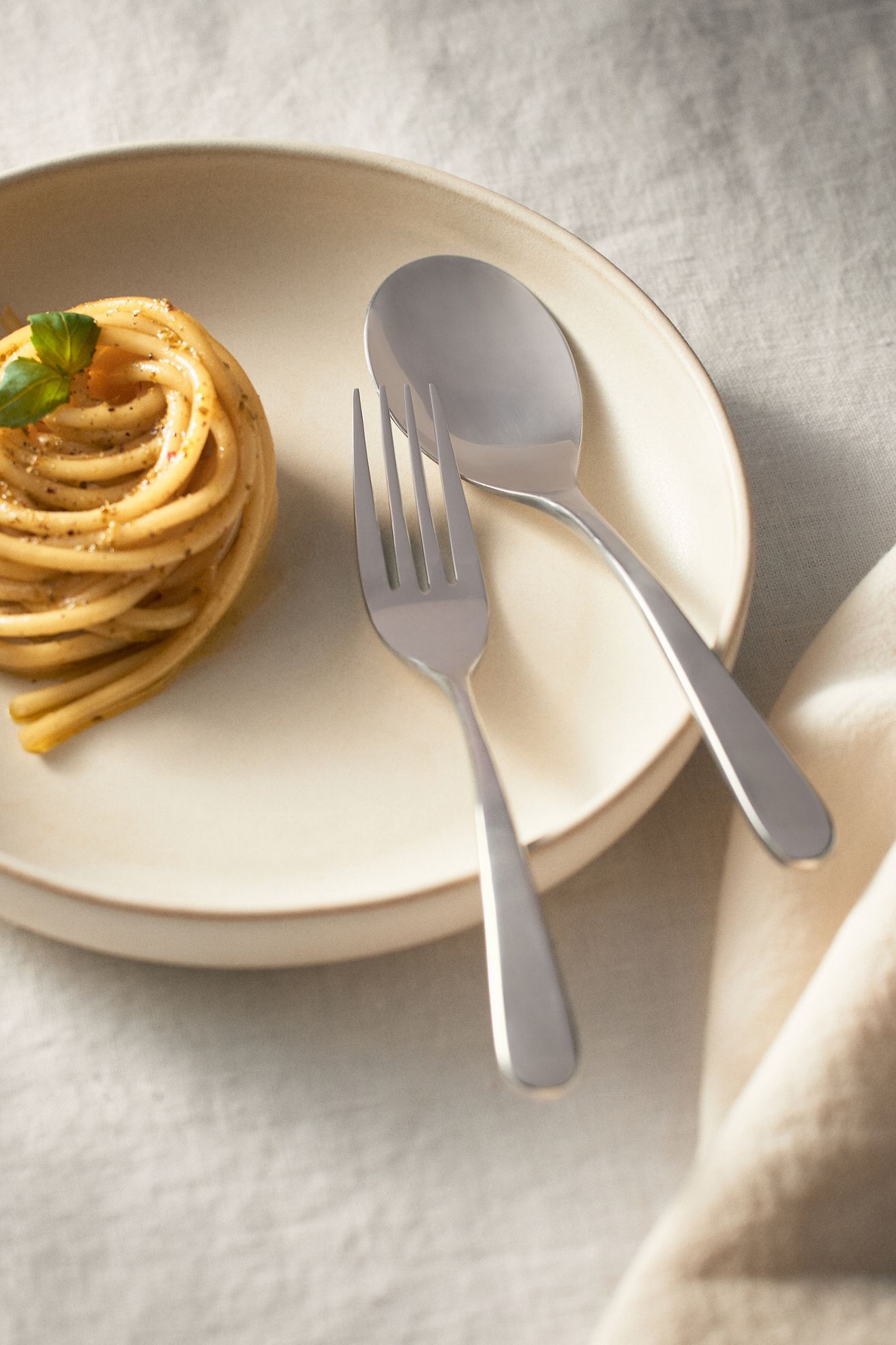 Kenbrook Flatware 20-Piece Place Setting - Silver, Set of 20