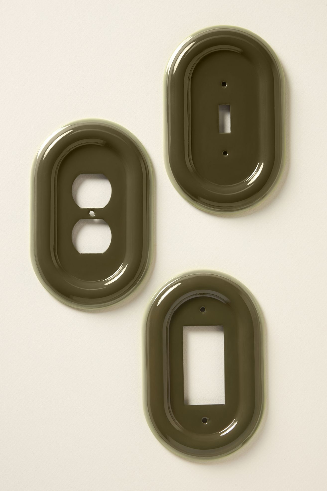 Merritt Enamel Switch Plate - Dark Green, Single Outlet