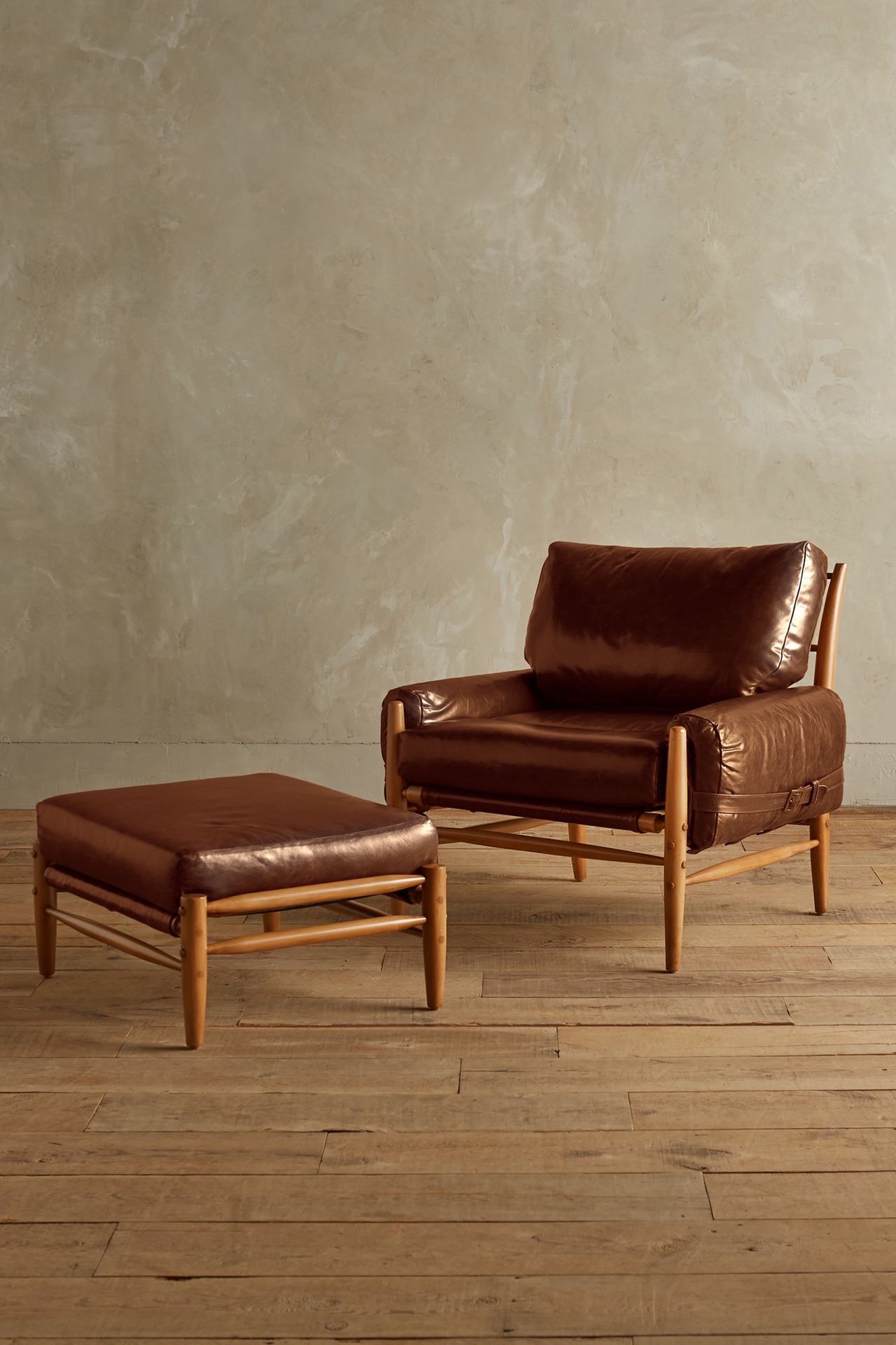 Premium Leather Rhys Ottoman
