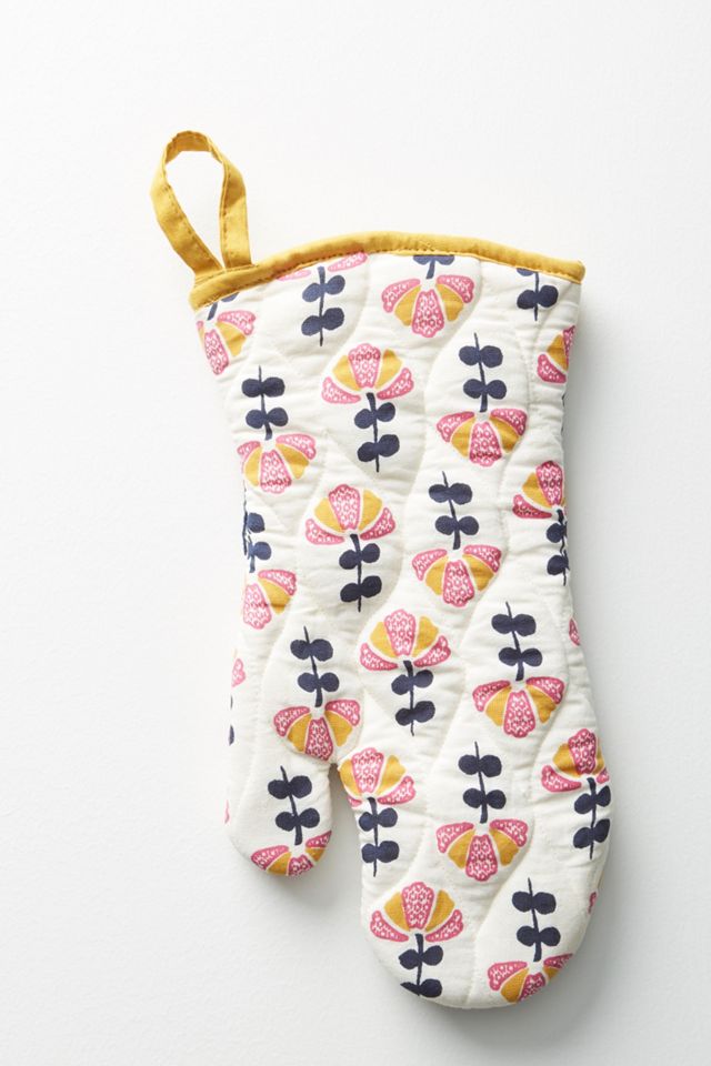 Pietra Embroidered Oven Mitt #1