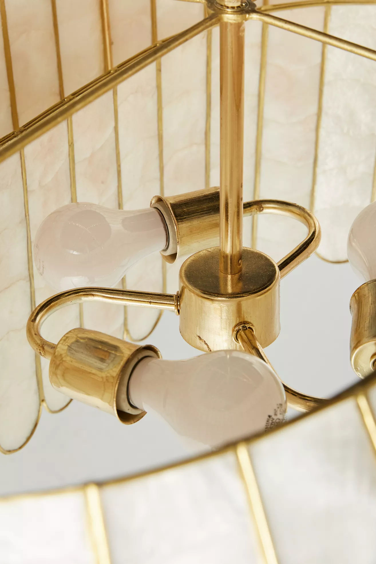 Madelyn Capiz Oval Faceted Chandelier - thumbnail 5