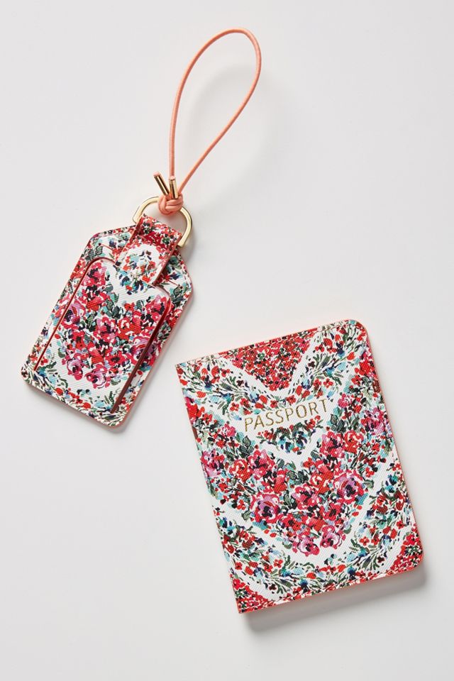 Primrose Passport Holder #1