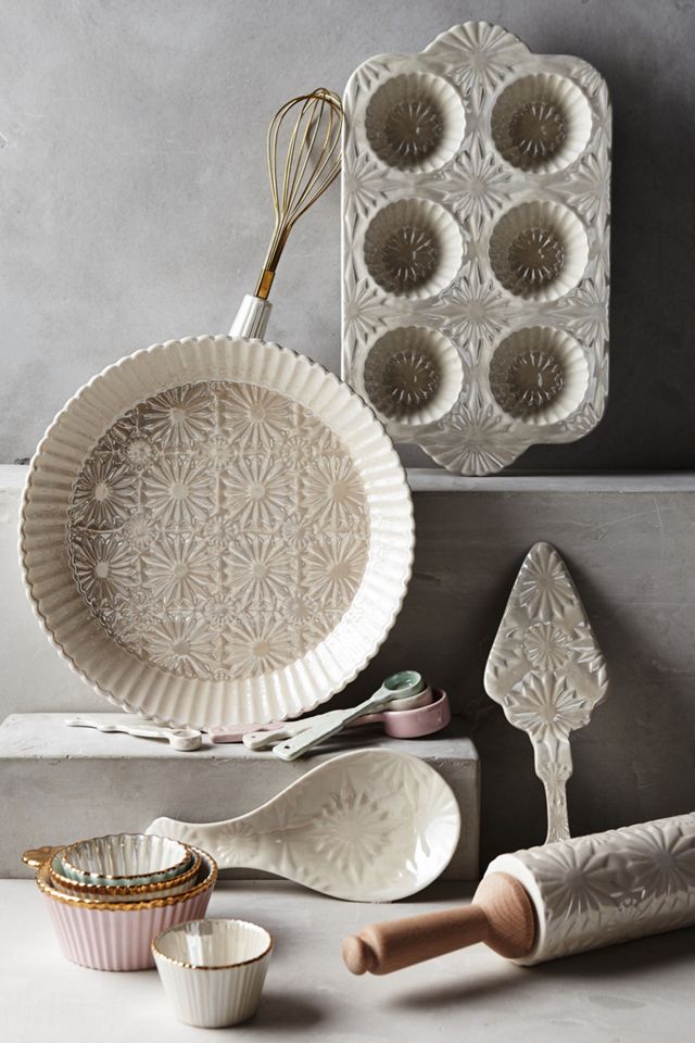 Raised Bloom Muffin Pan #2