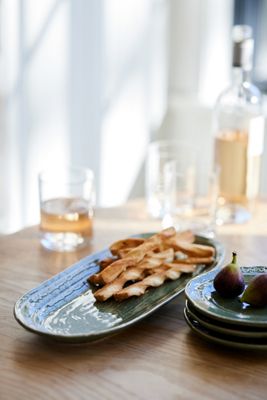 The Glenna Italian Earthenware Platter