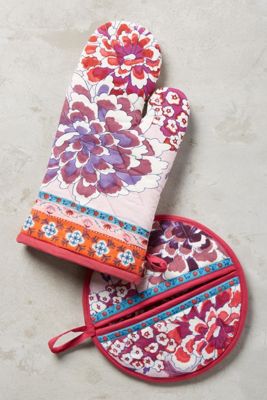 Juliette Rose Pot Holder