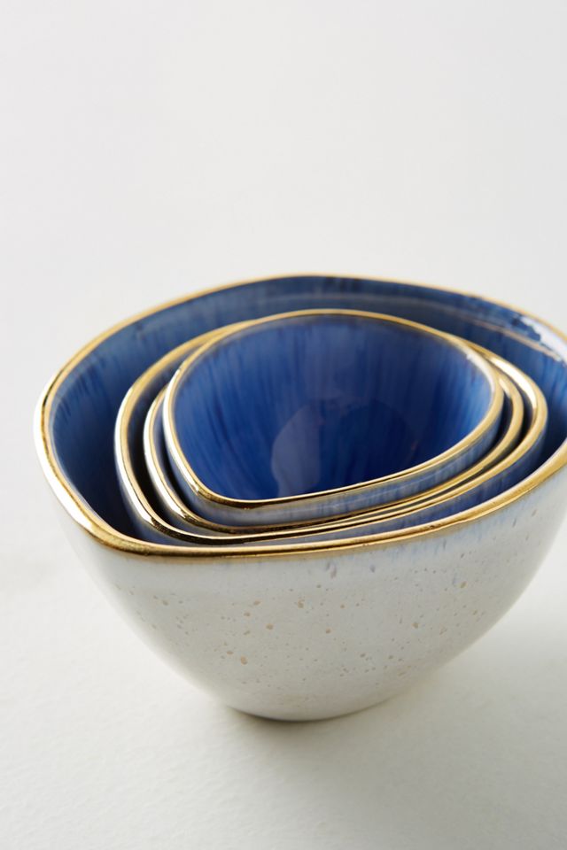 Reactive Measuring Cups #1