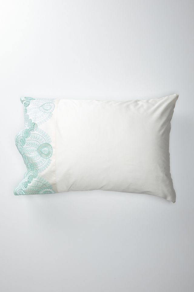 Eyelet Embroidered Sheet Set #1