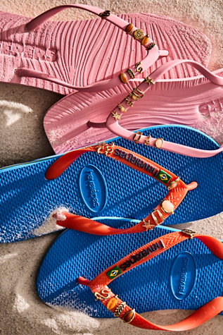 Sandal Charm Set