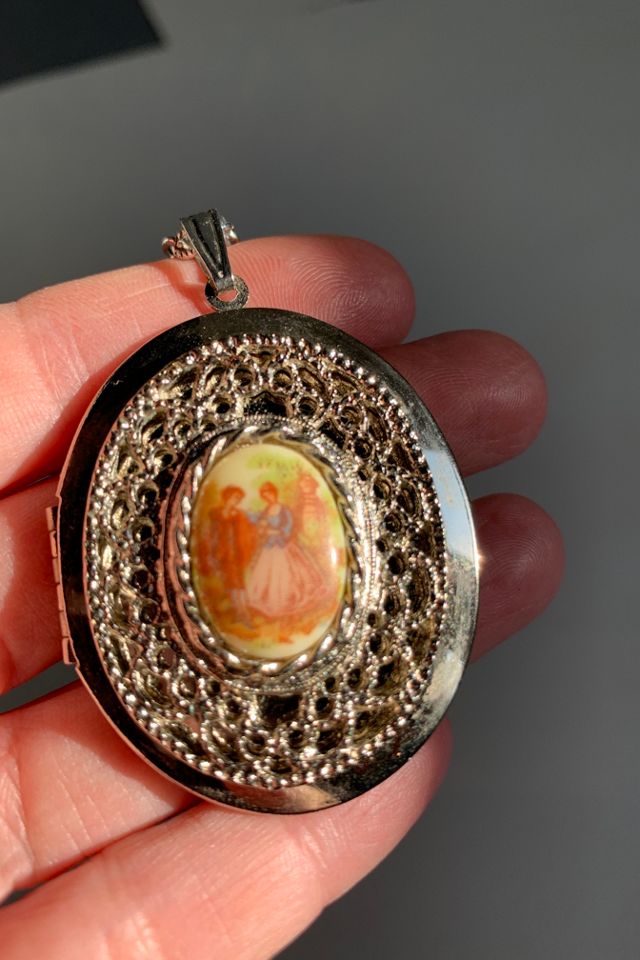 Vintage Romantic Couple Locket Necklace Selected by SharpLilTeeth #1