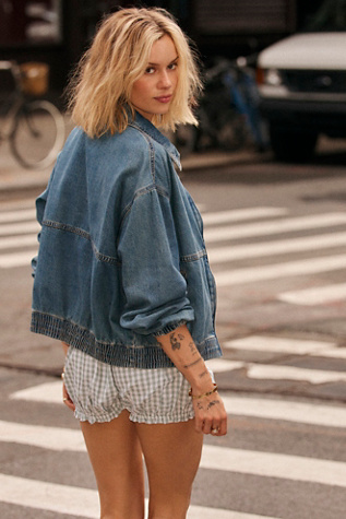 Veste en jean Birdie We The Free en Blue Jay Wash, pour femme chez Free People