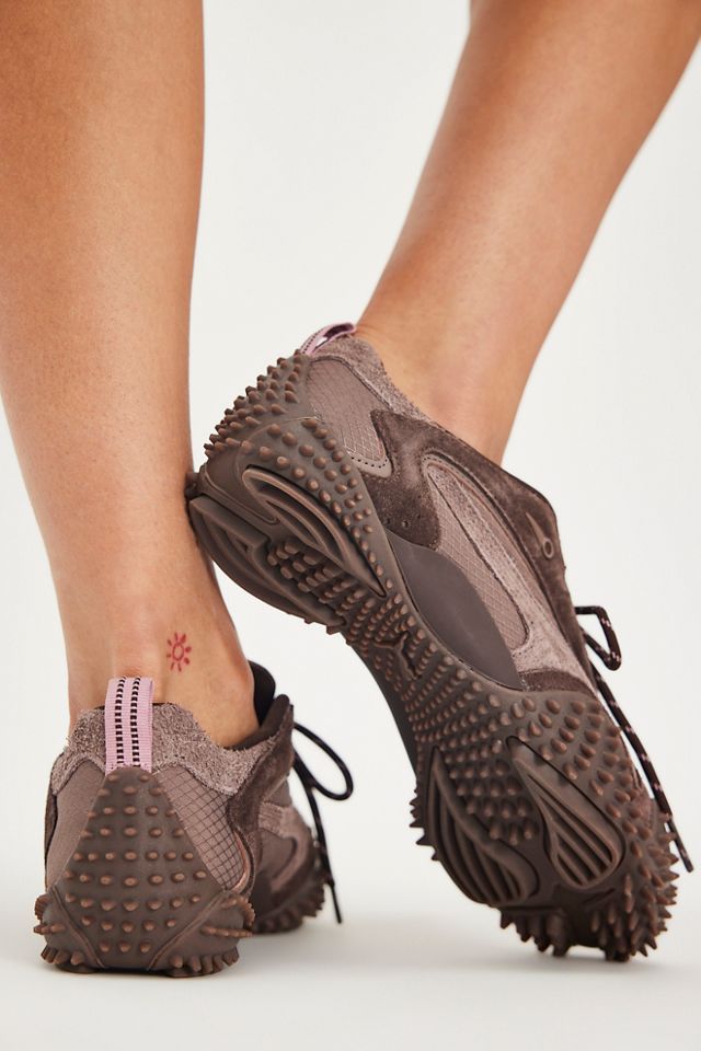 PUMA MOSTRO XC REFLCTTIVE 別注 ブラウン Puma Mostro XC Sneakers | Free People
