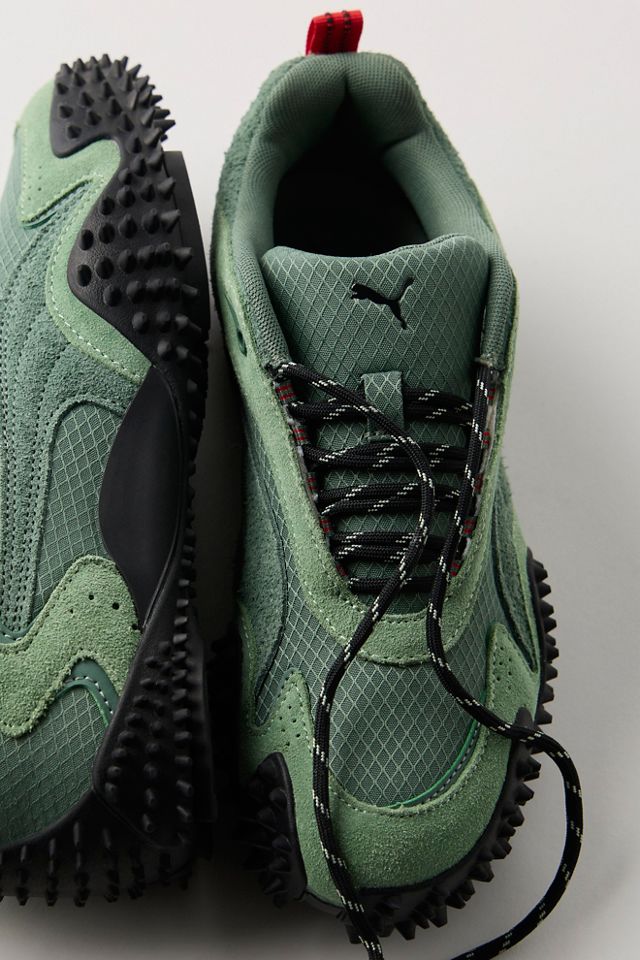 Puma Mostro XC Sneakers