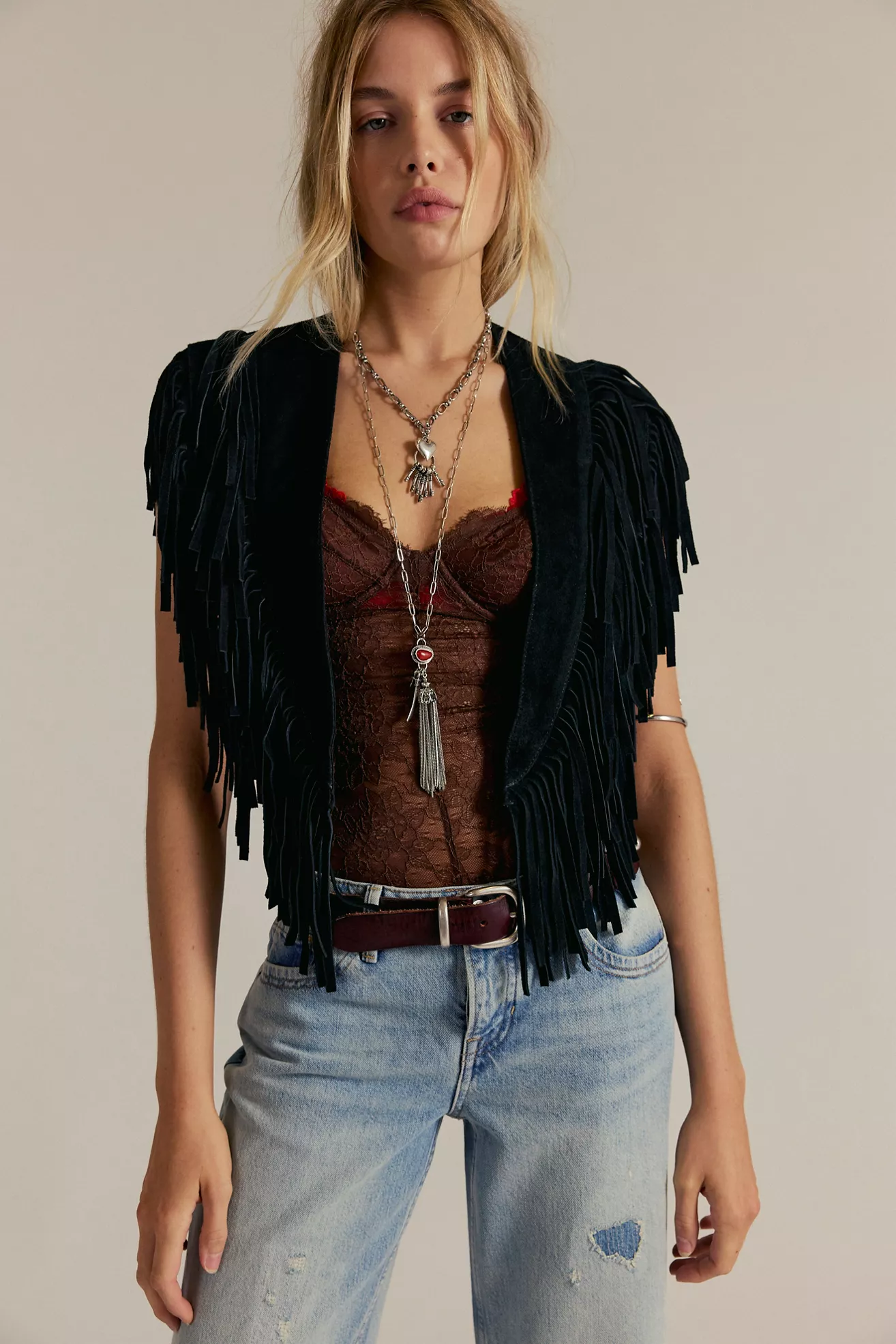 Wide Eyes Suede Collar