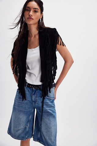 Женские аксессуары Understated Leather Wide Eyes Suede Fringe Collar, цвет: Чёрный — фото 4