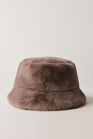 APPARIS Amara Bucket Hat