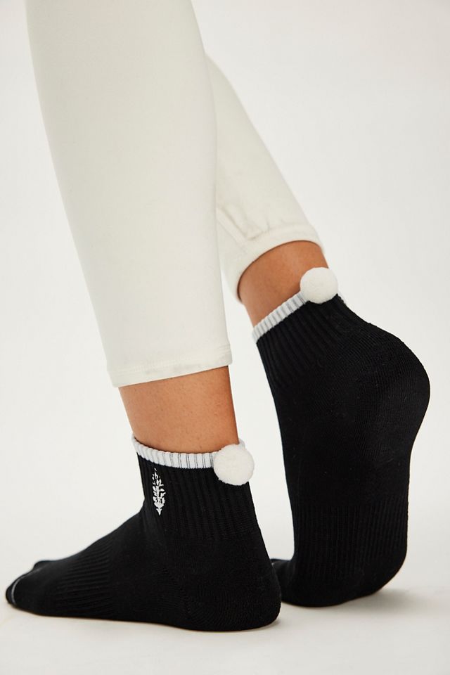 Pom Pom Buti Socks #1
